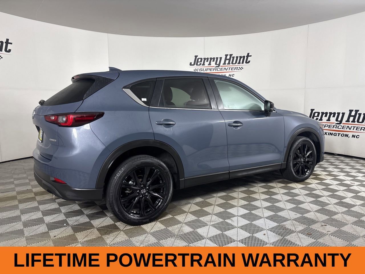 Used 2024 MAZDA CX-5 Carbon Edition image 5