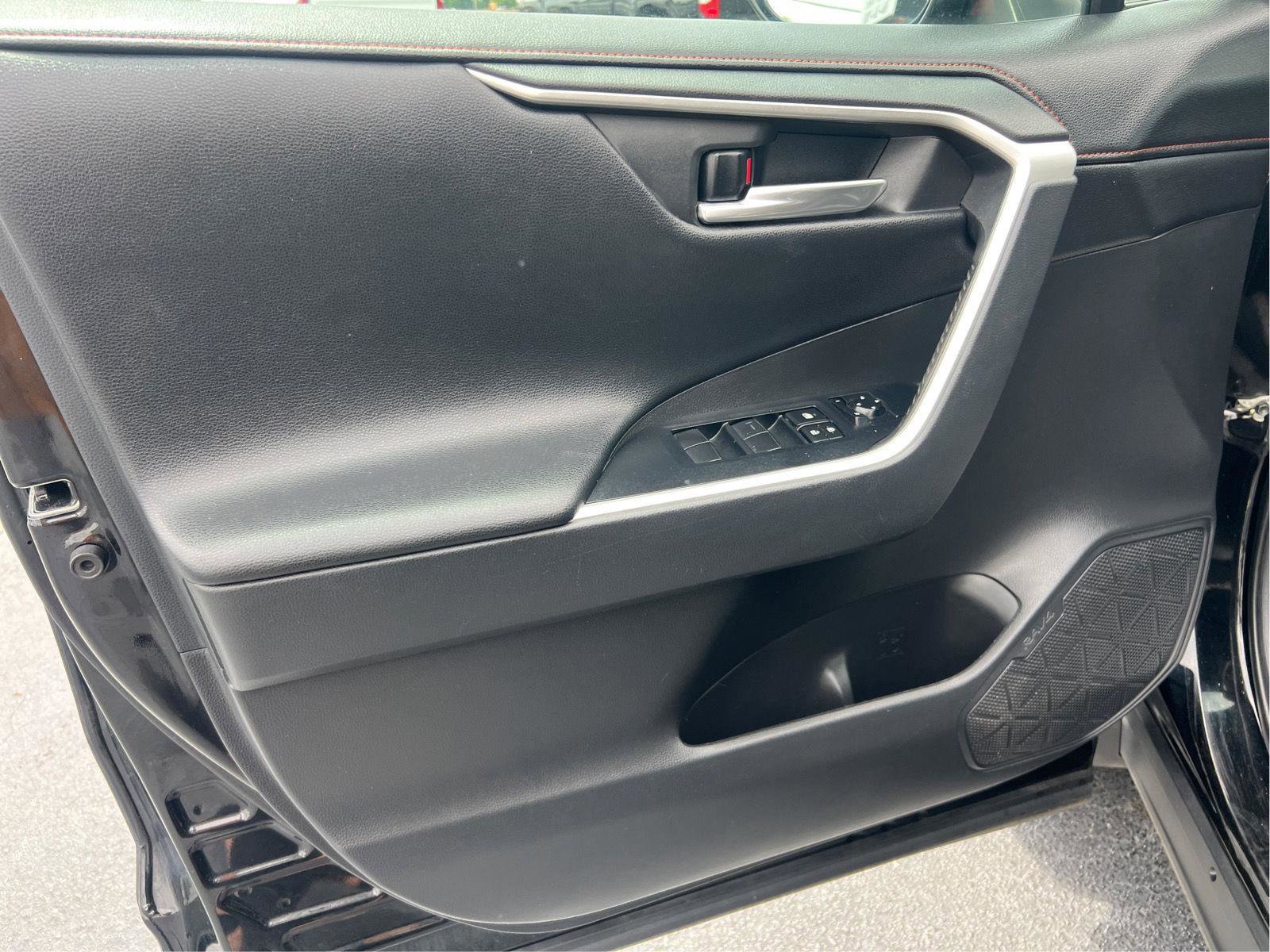 Used 2021 Toyota RAV4 Adventure AWD/4WD image 12