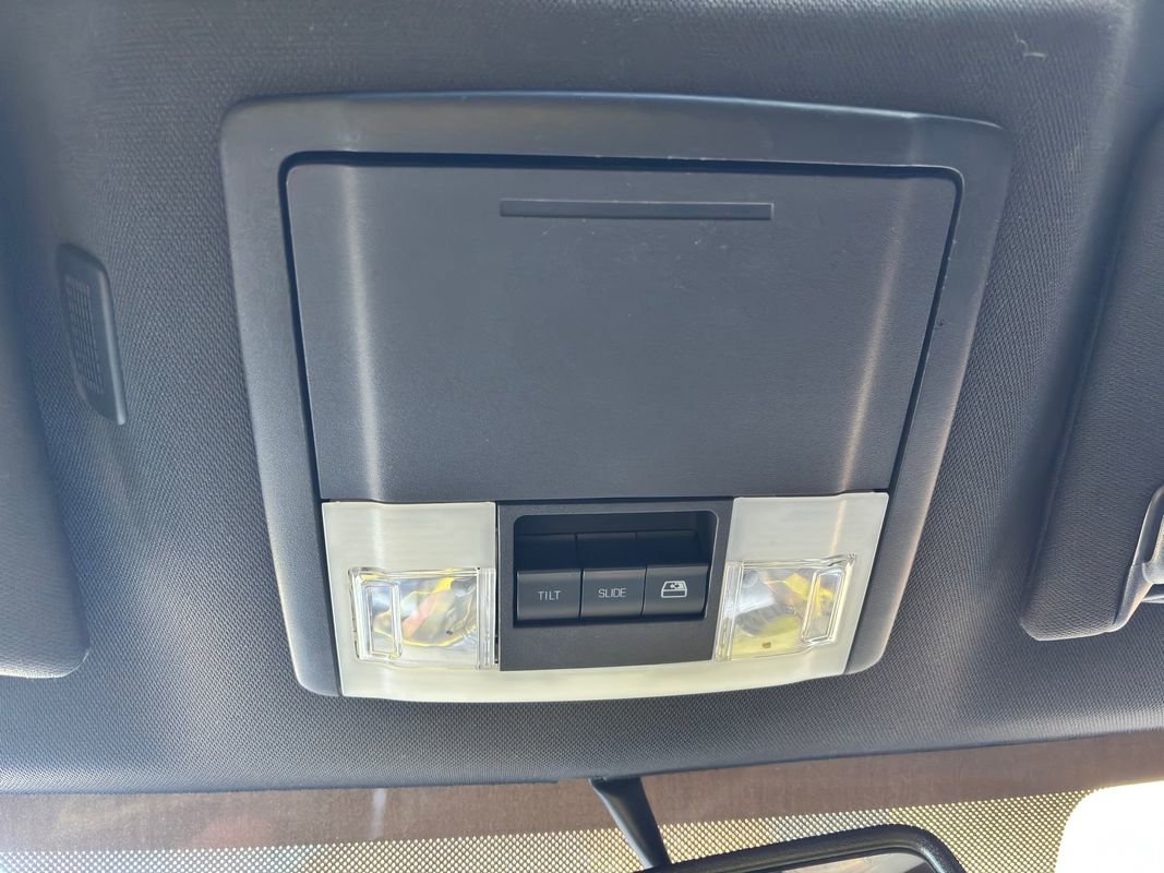 Used 2013 Ford F150 Platinum image 31