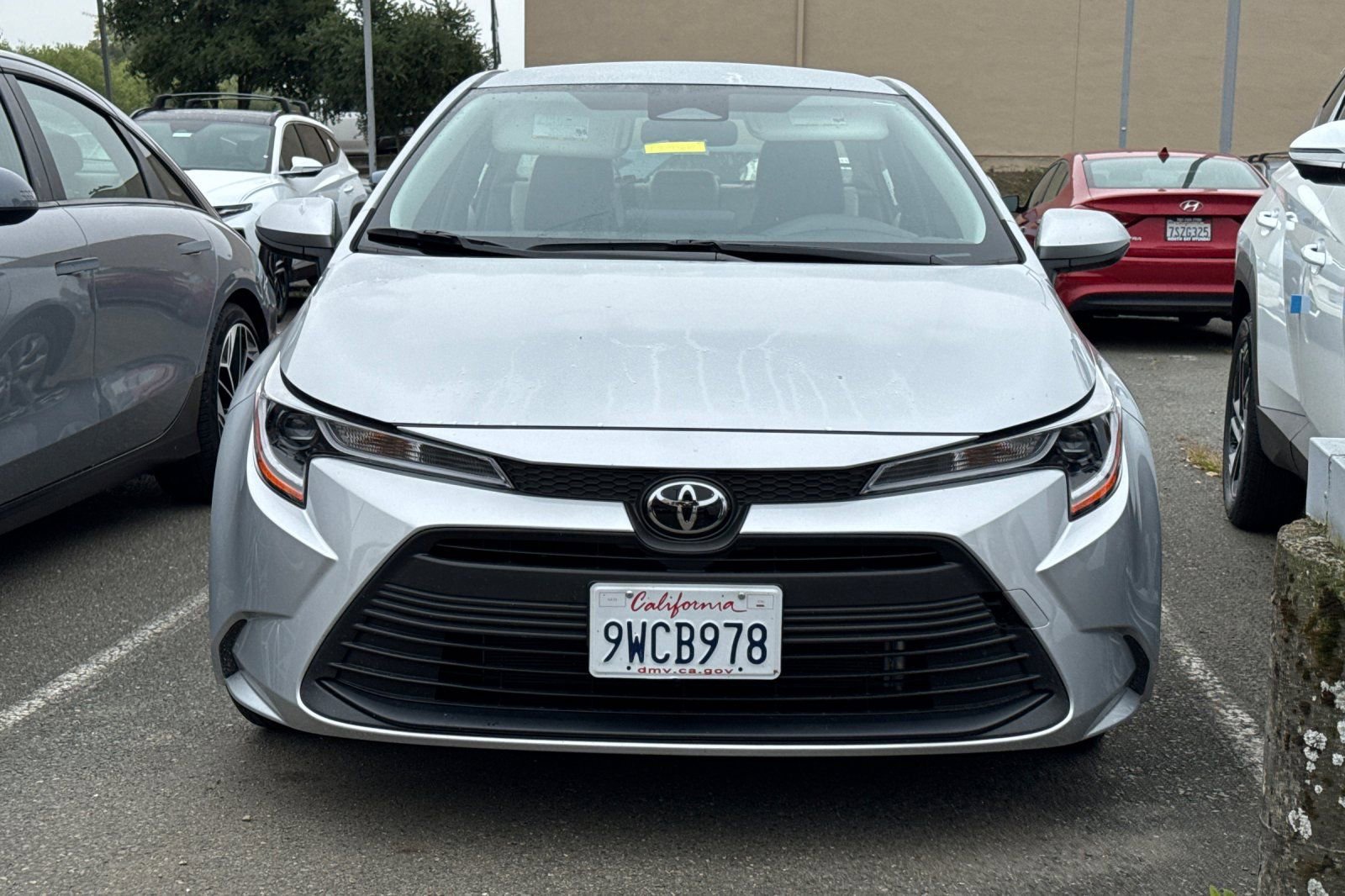 Used 2026 Toyota Corolla LE FWD image 3