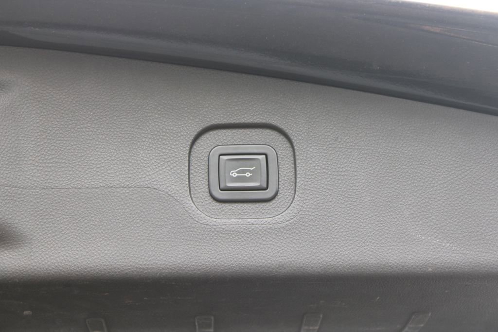 Used 2014 Chevrolet Equinox LTZ FWD image 14