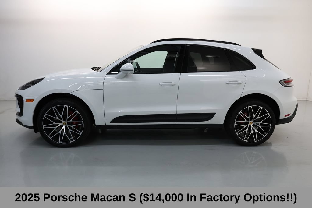 Used 2025 Porsche Macan S AWD/4WD image 4