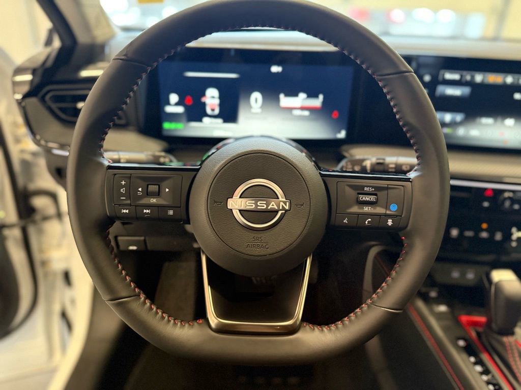 Used 2025 Nissan Kicks SR image 25