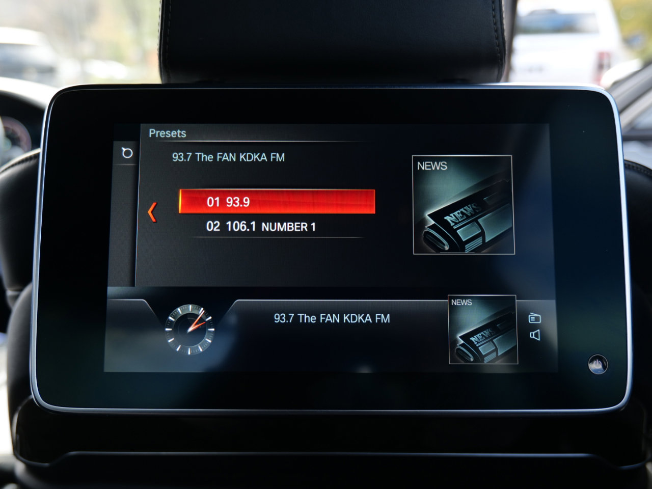 Used 2018 BMW M760i xDrive image 45