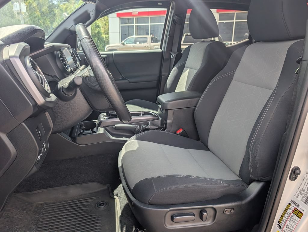Used 2021 Toyota Tacoma TRD Sport RWD image 12