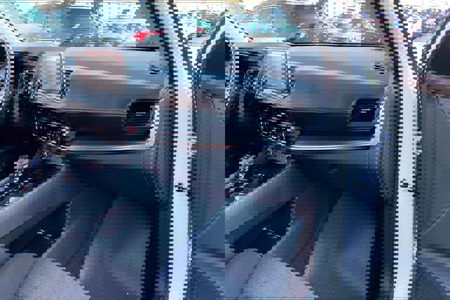 Used 2023 Nissan Rogue SV image 18