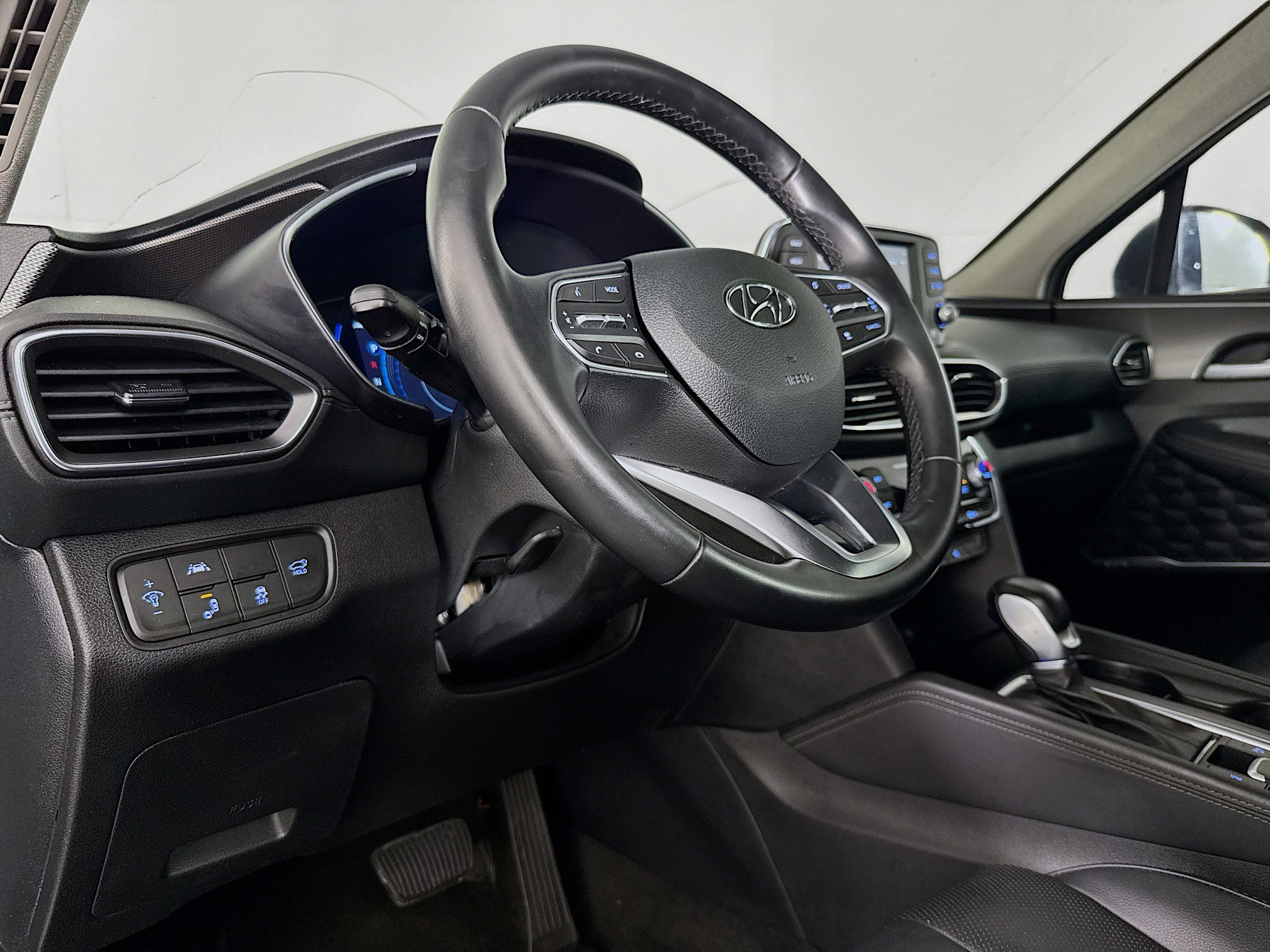 Used 2020 Hyundai Santa Fe SEL FWD image 22