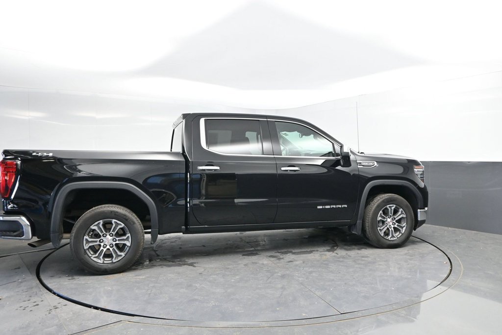 Used 2026 GMC Sierra 1500 SLT AWD/4WD image 8