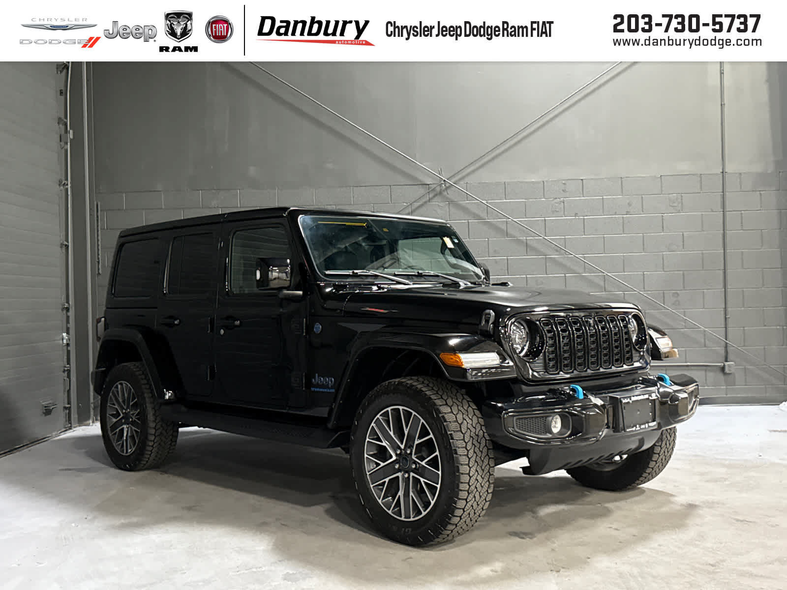 Used 2024 Jeep Wrangler High Altitude AWD/4WD image 1