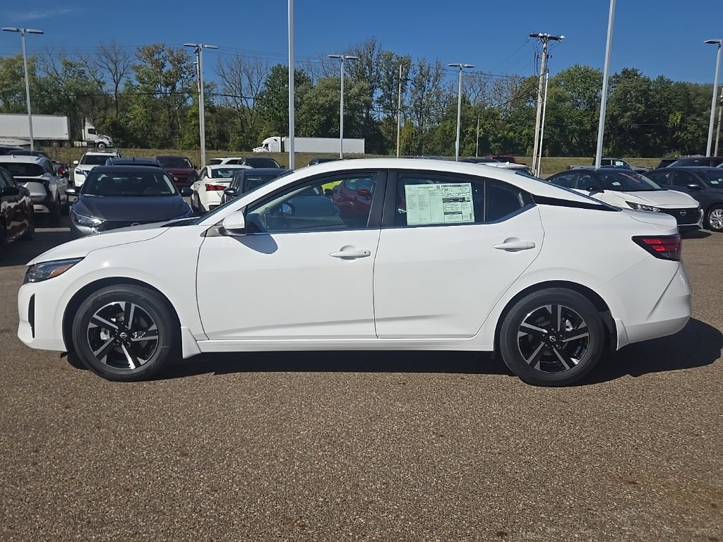 New 2025 Nissan Sentra SV image 4