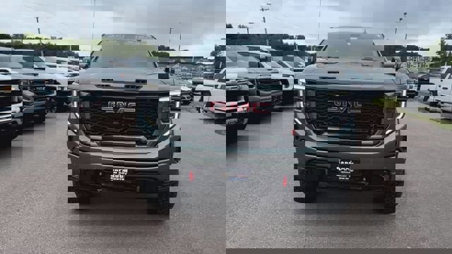 New 2025 GMC Sierra 1500 AT4 w/ AT4 Premium Package image 3