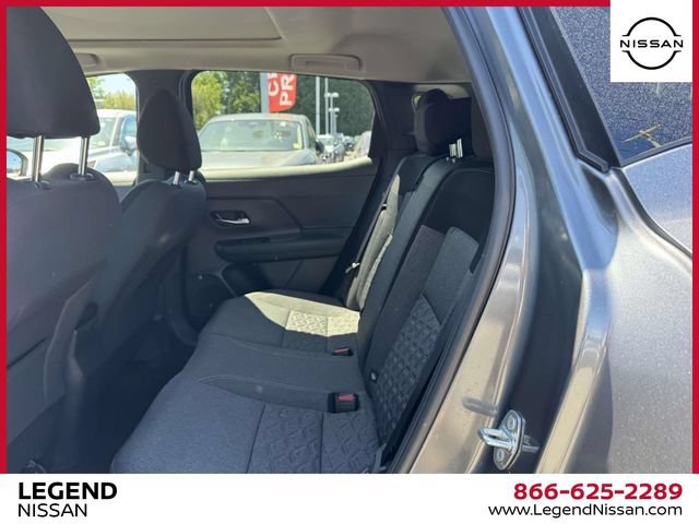 Certified 2025 Nissan Kicks SV w/ SV Premium Package AWD/4WD image 11