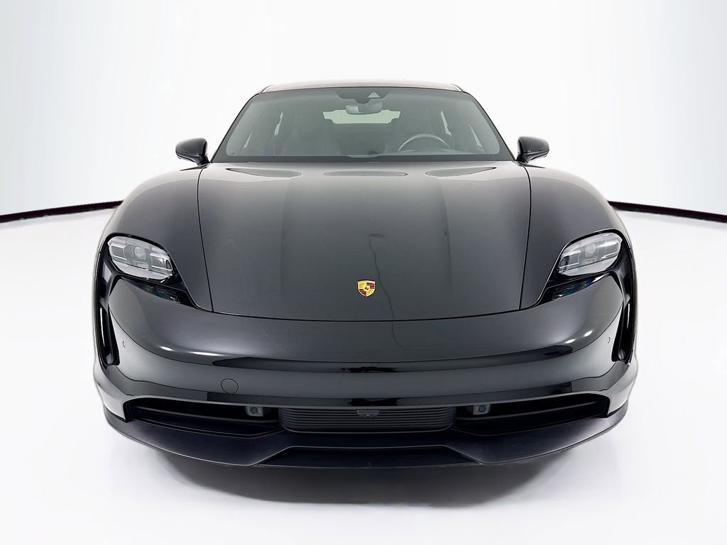 Certified 2022 Porsche Taycan image 6