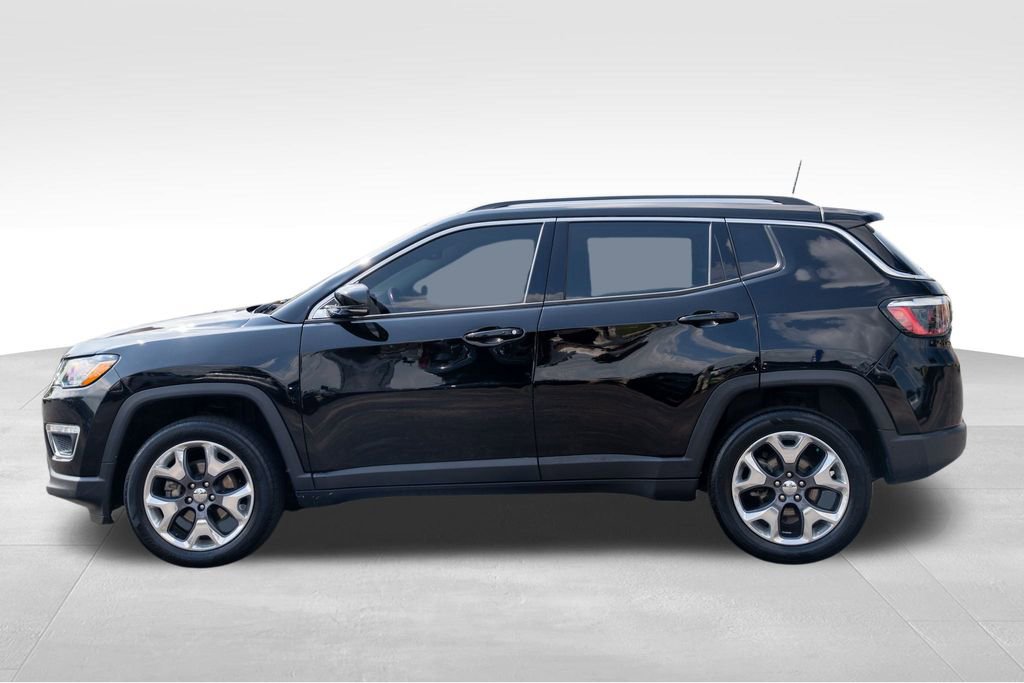 Used 2021 Jeep Compass Limited w/ Elite Interior Group image 4