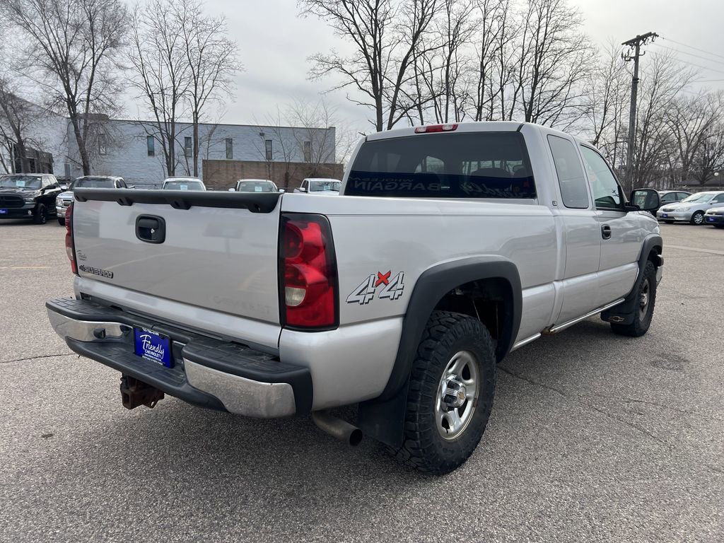 Used 2004 Chevrolet Silverado 1500 LS image 9