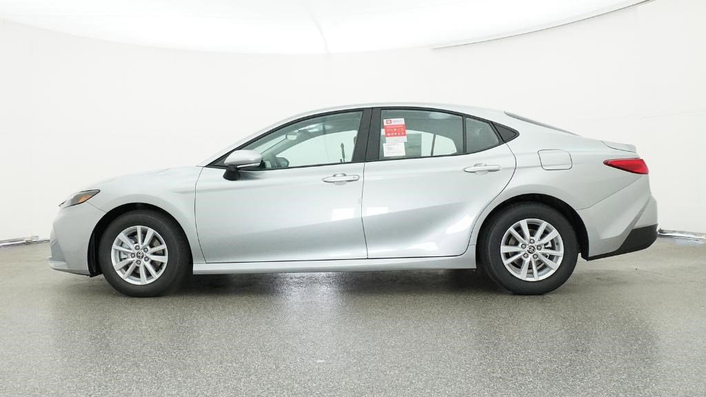 New 2026 Toyota Camry LE image 9