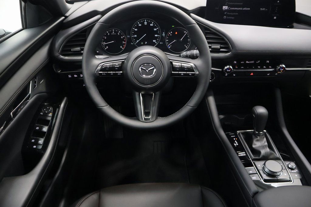 New 2025 MAZDA MAZDA3 Hatchback w/Premium Plus Pkg AWD/4WD image 16