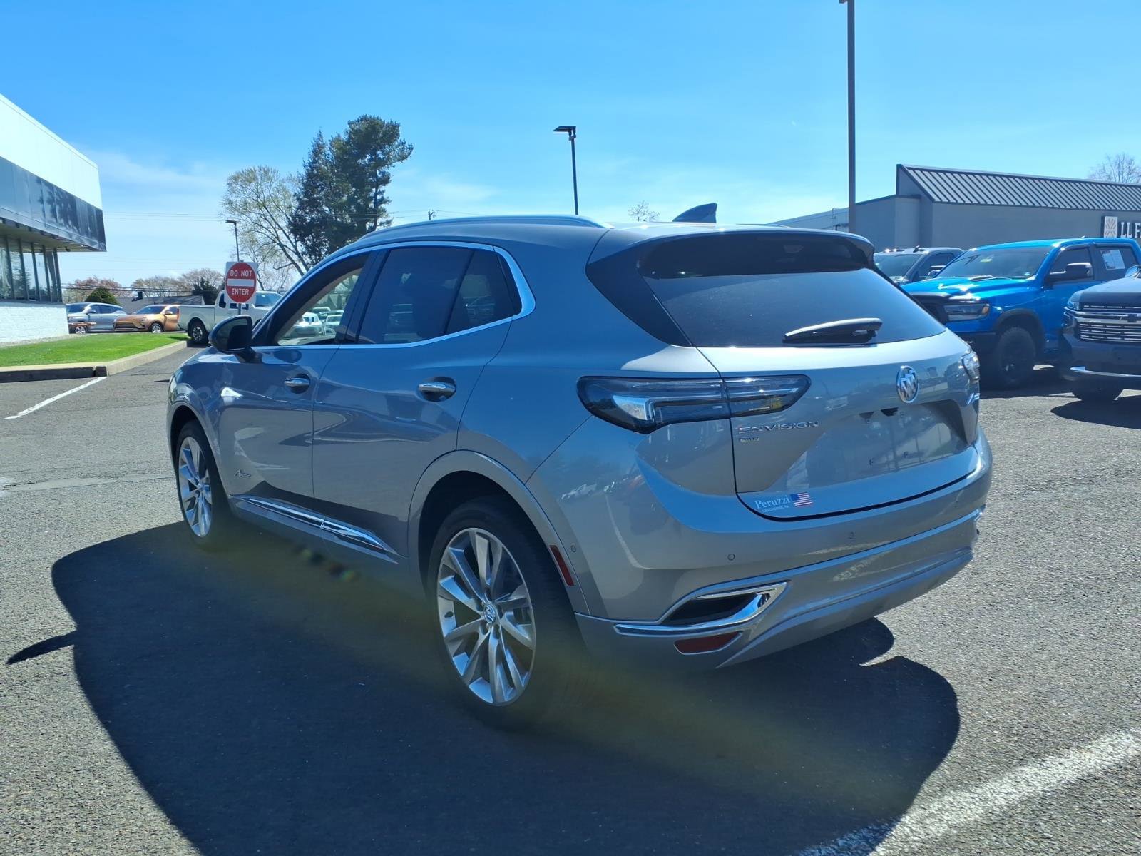 Certified 2023 Buick Envision Avenir image 6