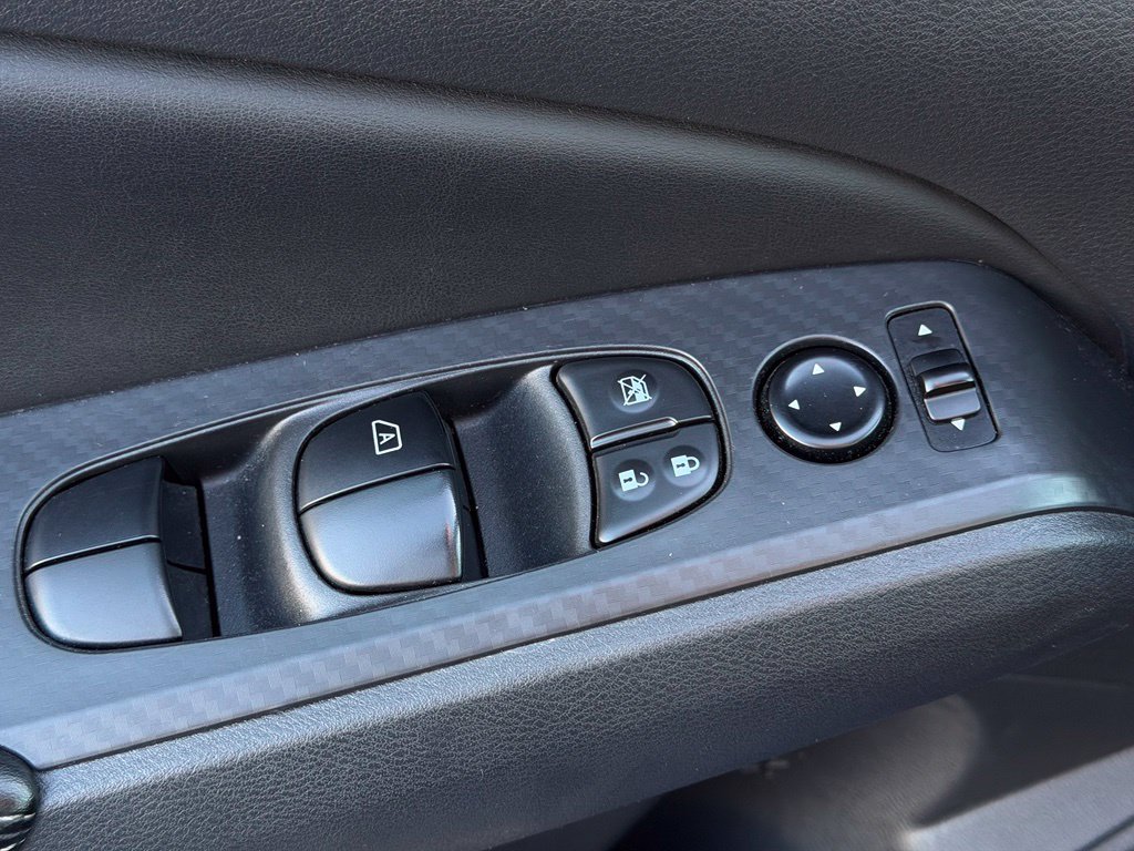 Certified 2025 Nissan Altima 2.5 SV FWD image 21