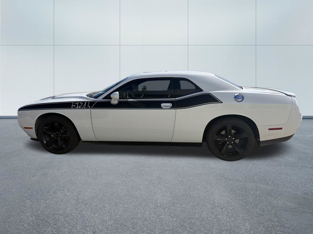 Used 2017 Dodge Challenger R/T w/ Sound Group RWD image 10