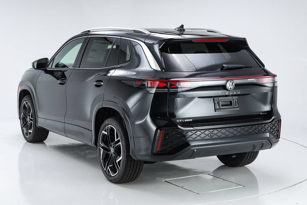 New 2026 Volkswagen Tiguan SEL R-Line AWD/4WD image 7