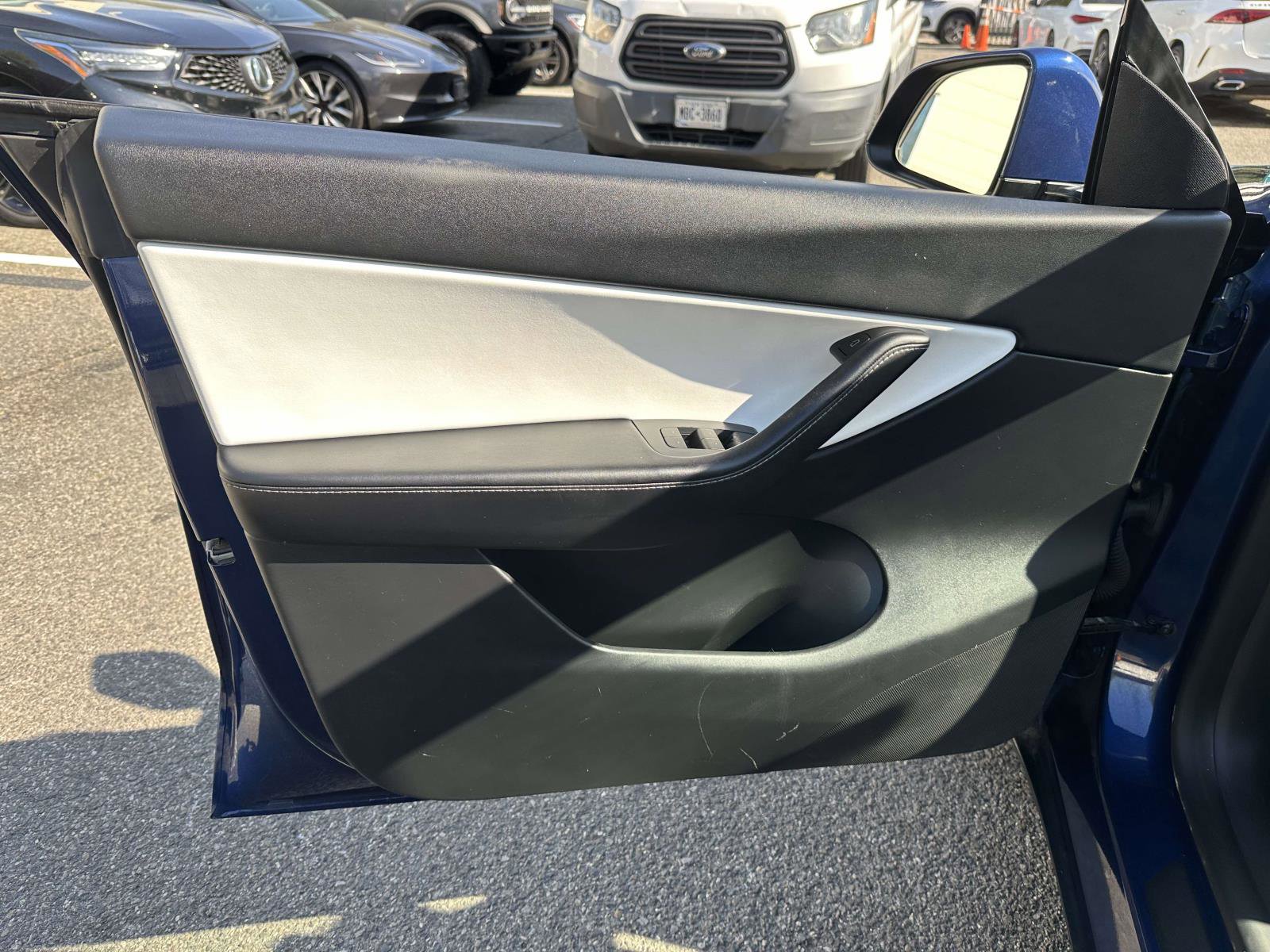 Used 2021 Tesla Model Y Long Range AWD/4WD image 12
