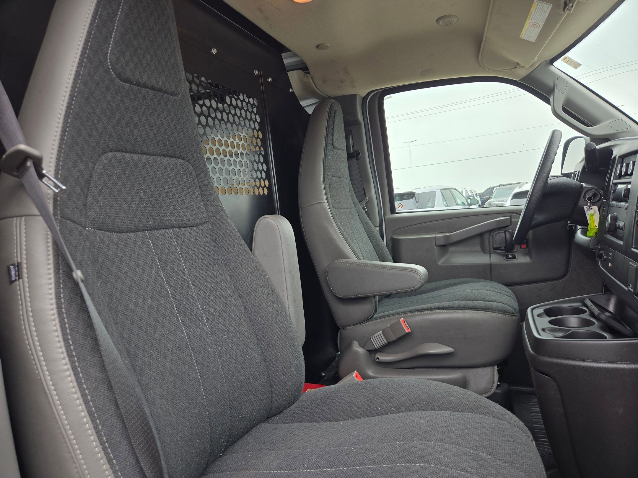 Certified 2025 GMC Savana 2500 w/ Driver Convenience Package RWD image 22