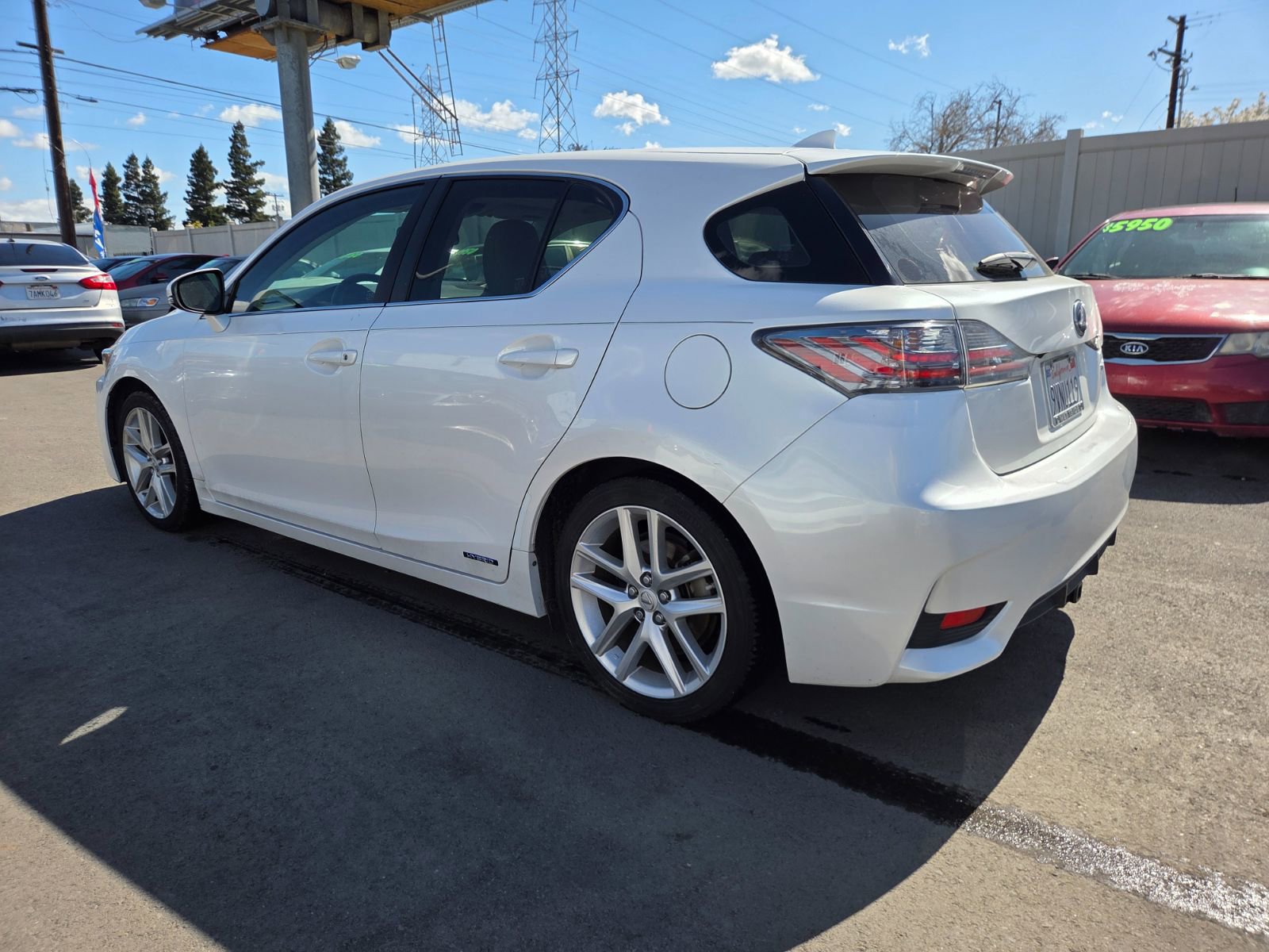 Used 2016 Lexus CT 200h w/ Seat Comfort Package image 2