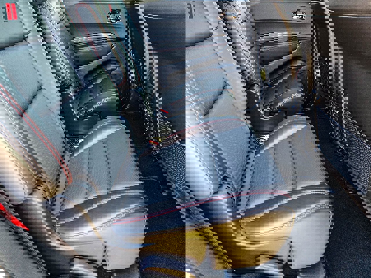 Used 2025 Dodge Durango R/T image 41