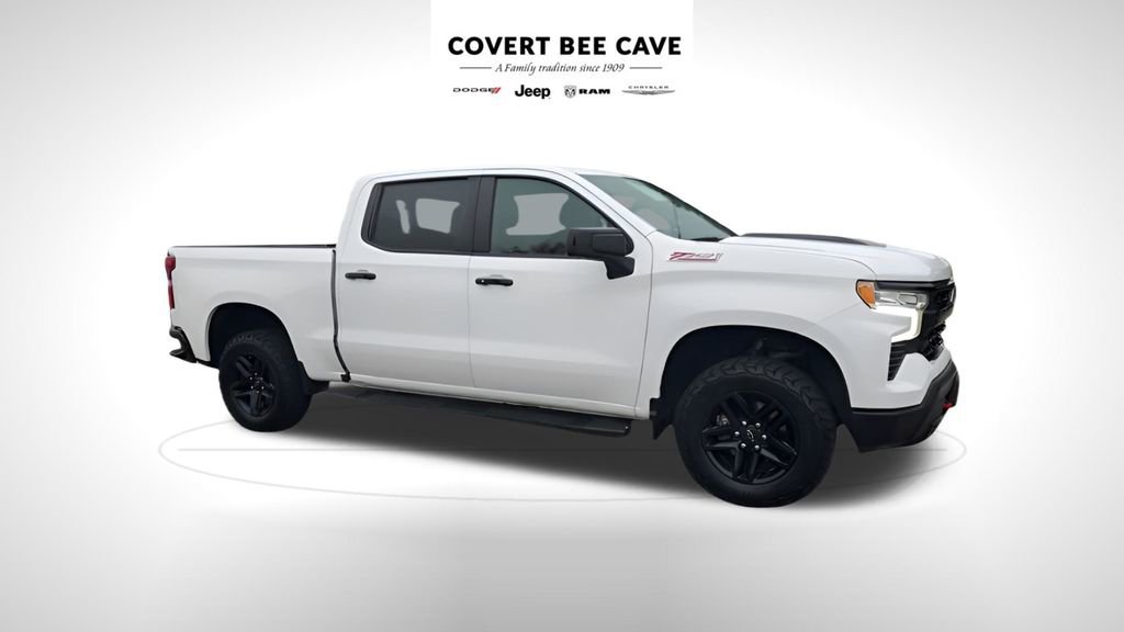 Used 2024 Chevrolet Silverado 1500 LT Trail Boss w/ Protection Package image 12