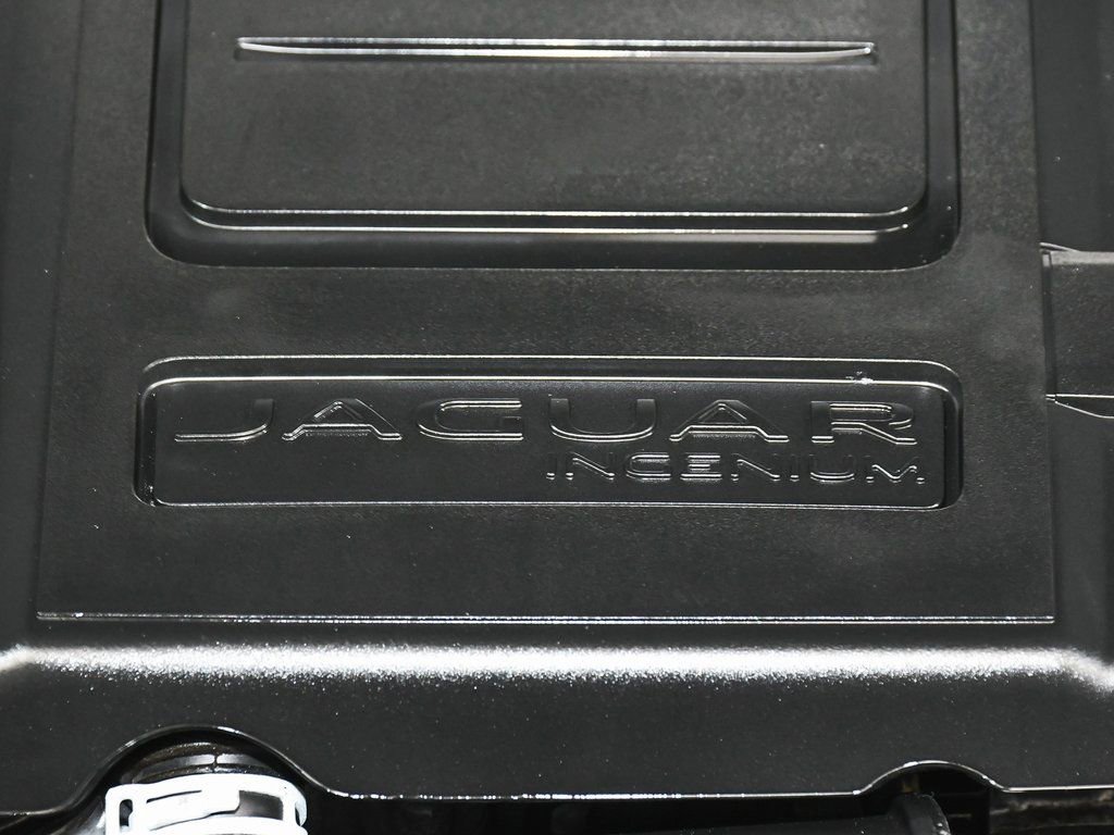 Used 2024 Jaguar F-PACE R-Dynamic S image 68