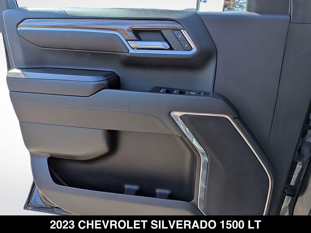 Used 2023 Chevrolet Silverado 1500 LT w/ Protection Package AWD/4WD image 27