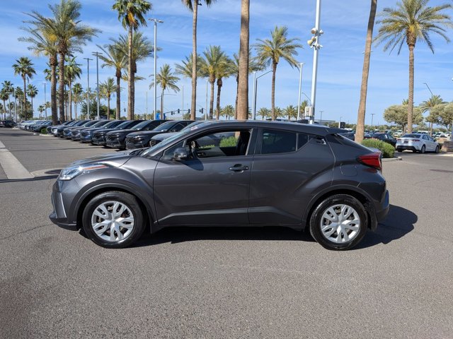 Used 2021 Toyota C-HR LE FWD image 9
