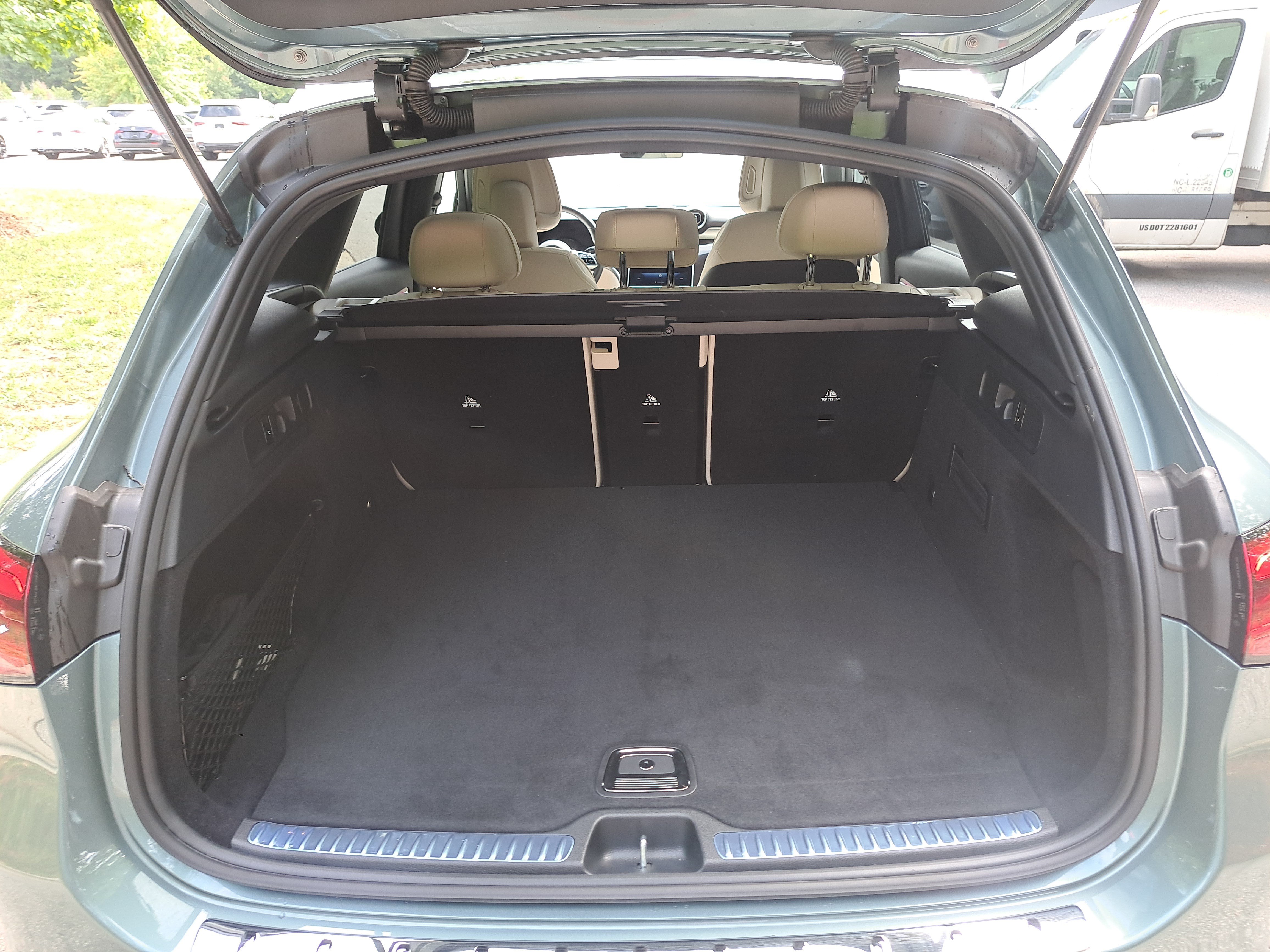 Used 2026 Mercedes-Benz GLC 300 image 14