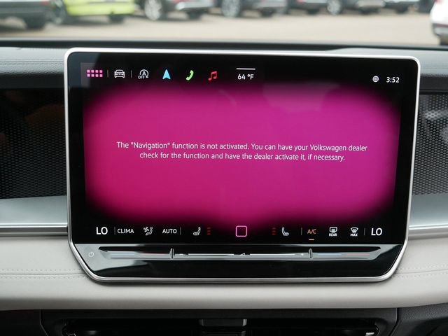 Certified 2025 Volkswagen Tiguan SE AWD/4WD image 30