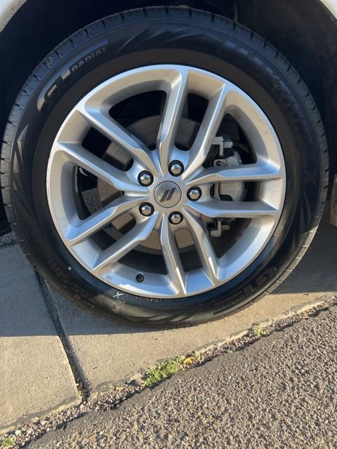 Used 2024 Dodge Durango GT image 36