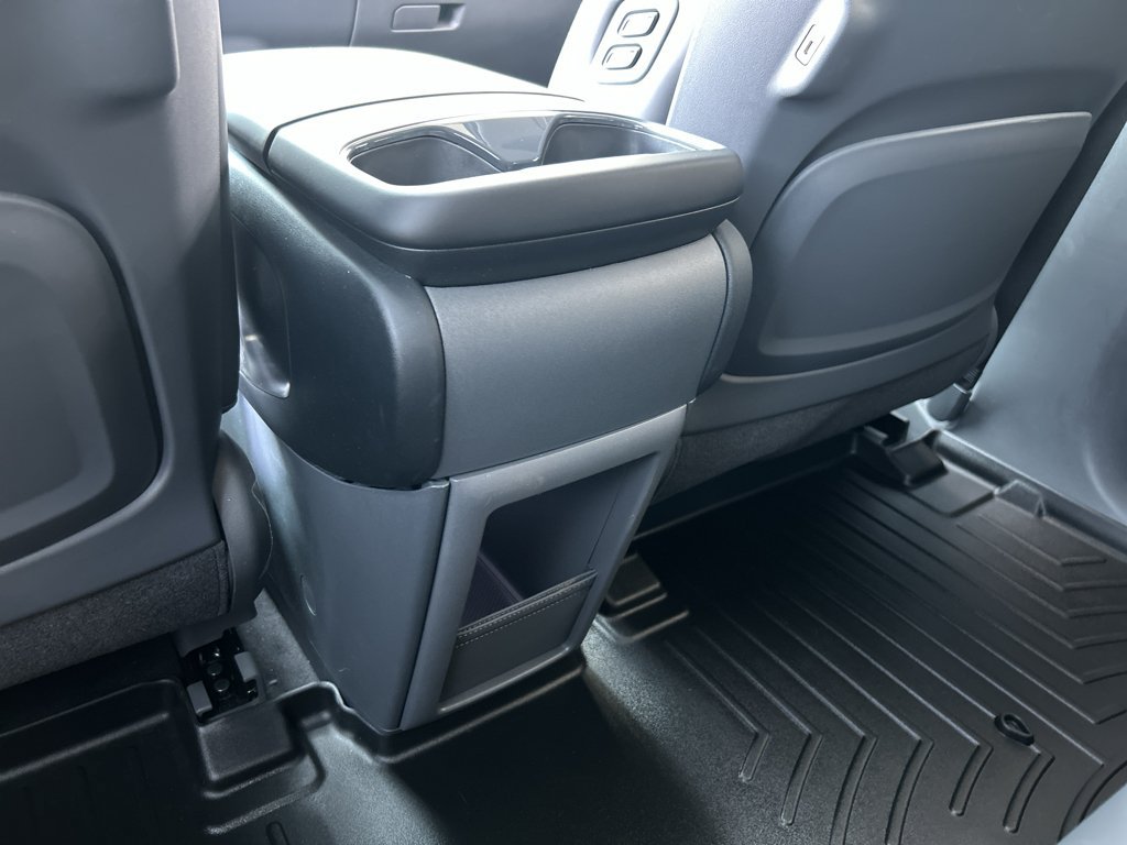 Certified 2026 Kia EV9 Wind AWD/4WD image 16