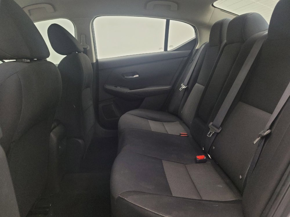Used 2022 Nissan Sentra SV FWD image 18