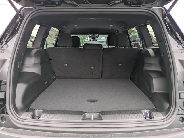 New 2026 Jeep Cherokee Laredo AWD/4WD image 13