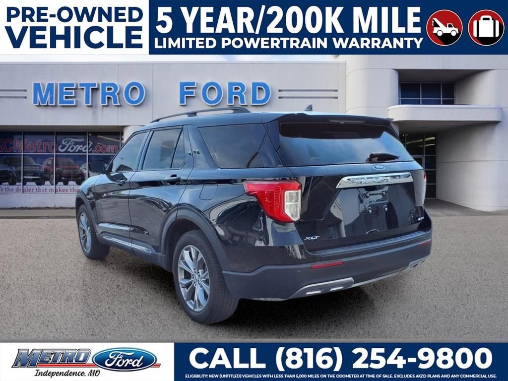 Used 2023 Ford Explorer XLT w/ Equipment Group 202A image 5