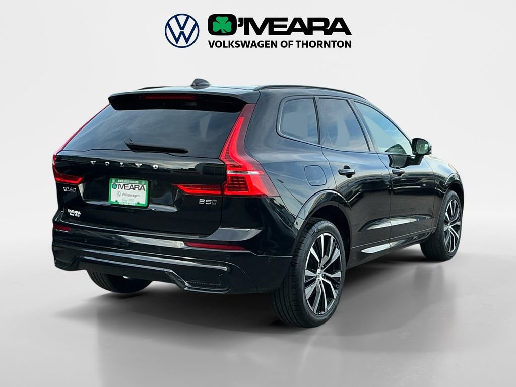 Used 2024 Volvo XC60 B5 Plus image 5