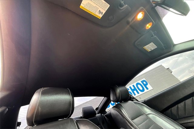 Used 2013 Ford Mustang Premium image 17