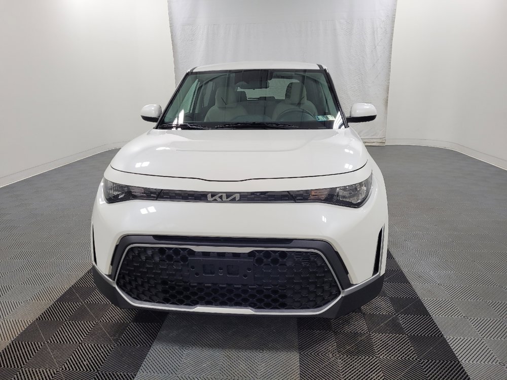 Used 2025 Kia Soul S FWD image 15