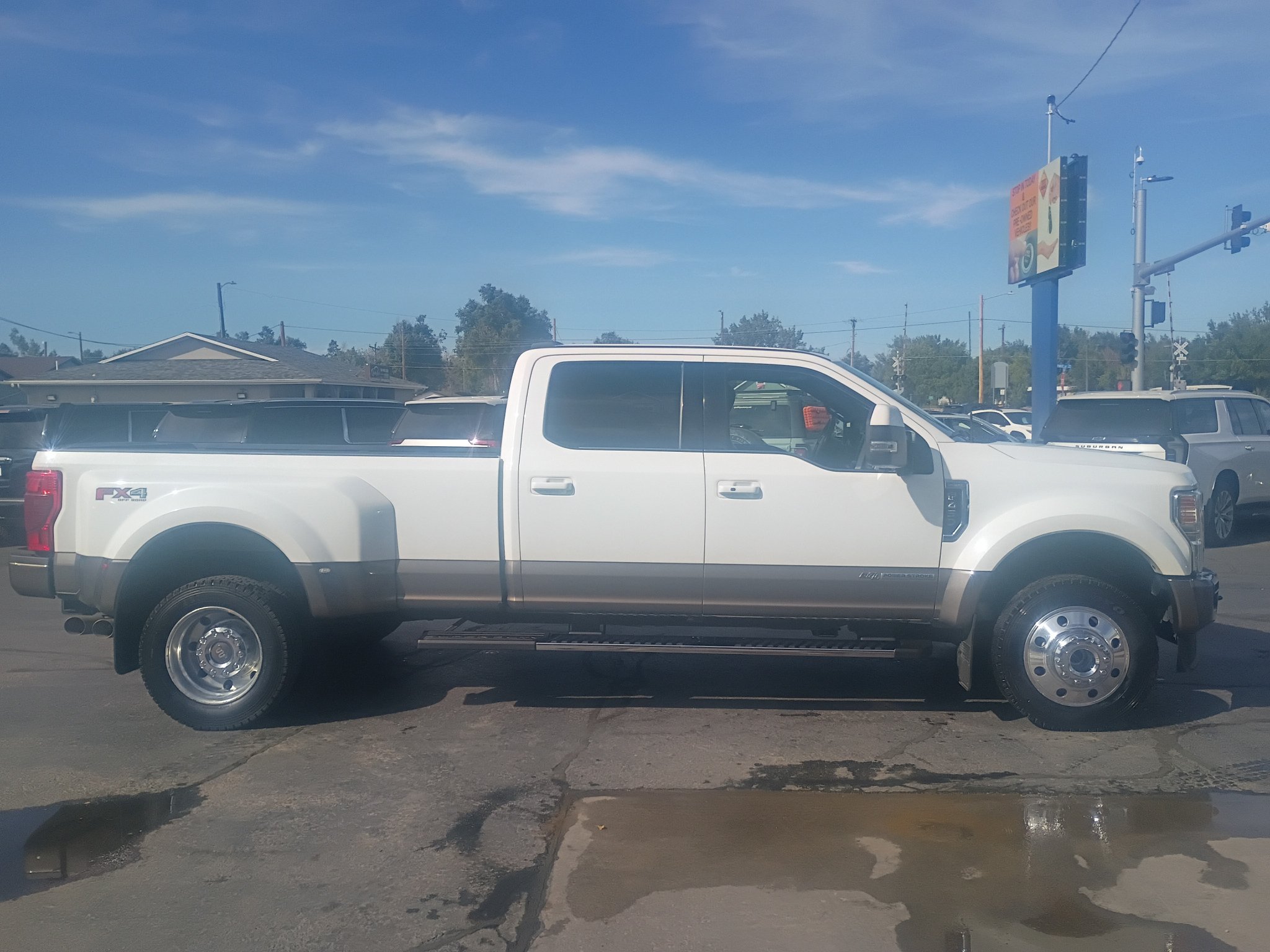 Used 2022 Ford F450 King Ranch w/ King Ranch Ultimate Package AWD/4WD image 5