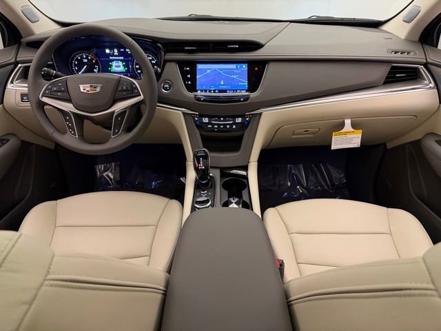 New 2026 Cadillac XT5 Premium Luxury w/ Driver Assist Package FWD image 24