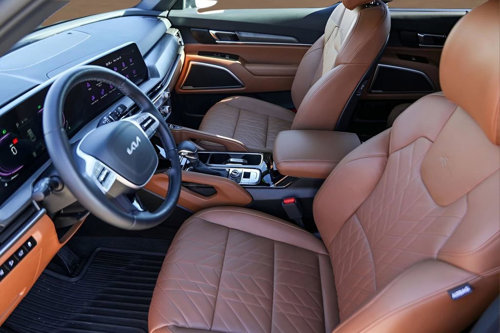 Used 2025 Kia Telluride EX X-Line image 9