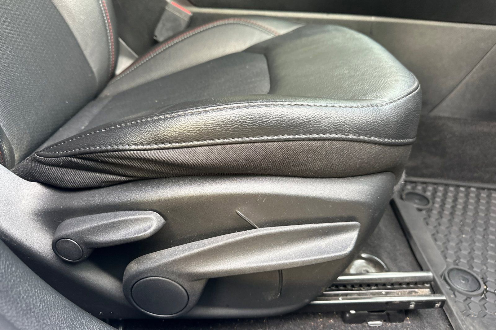 Used 2022 Jeep Compass Trailhawk image 23