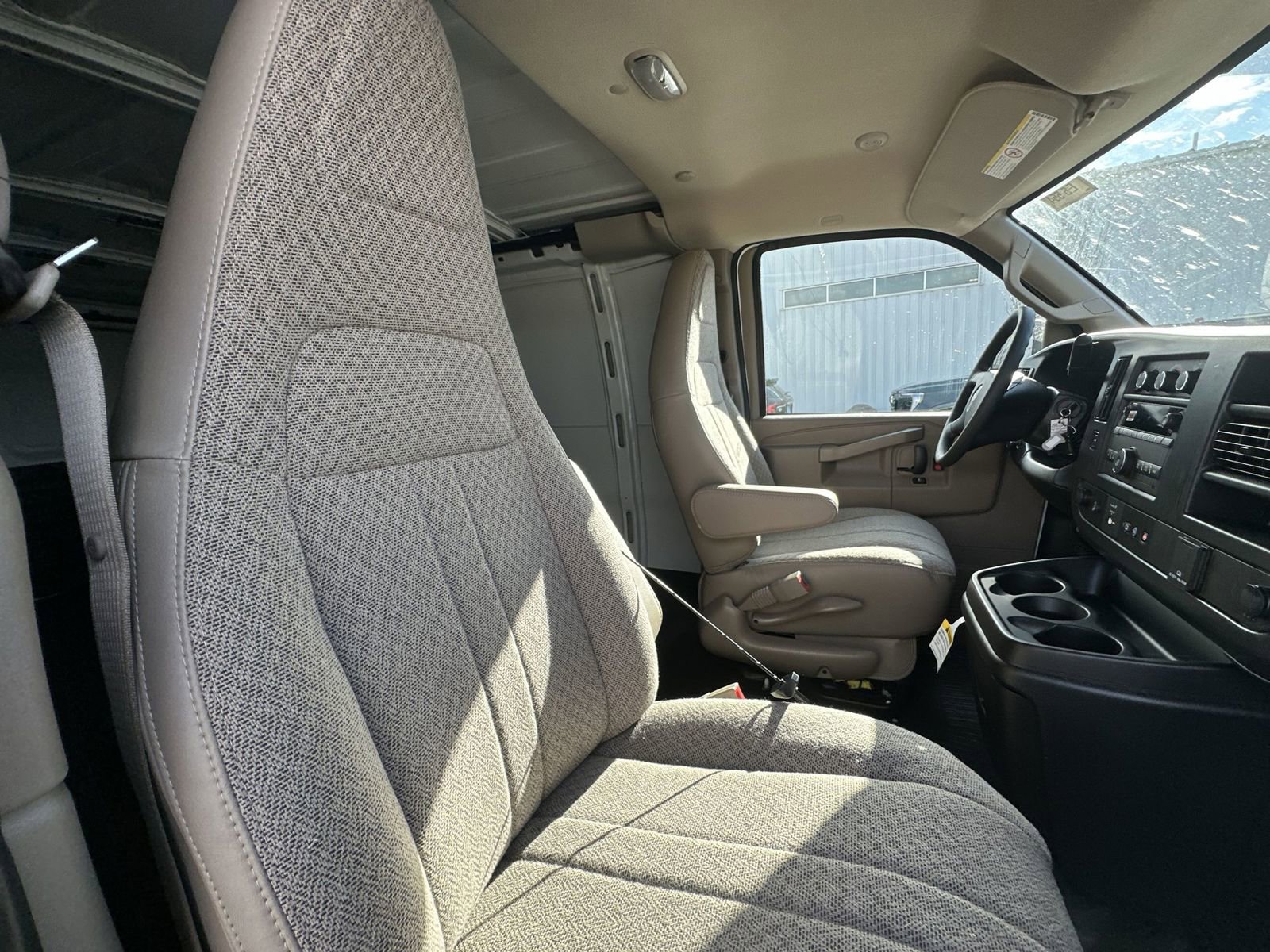 New 2025 Chevrolet Express 2500 image 22
