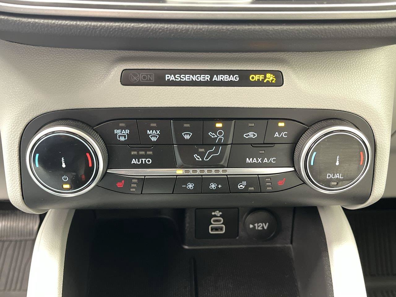 Certified 2024 Ford Escape Active AWD/4WD image 21