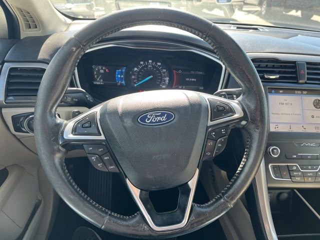 Used 2019 Ford Fusion SEL FWD image 42